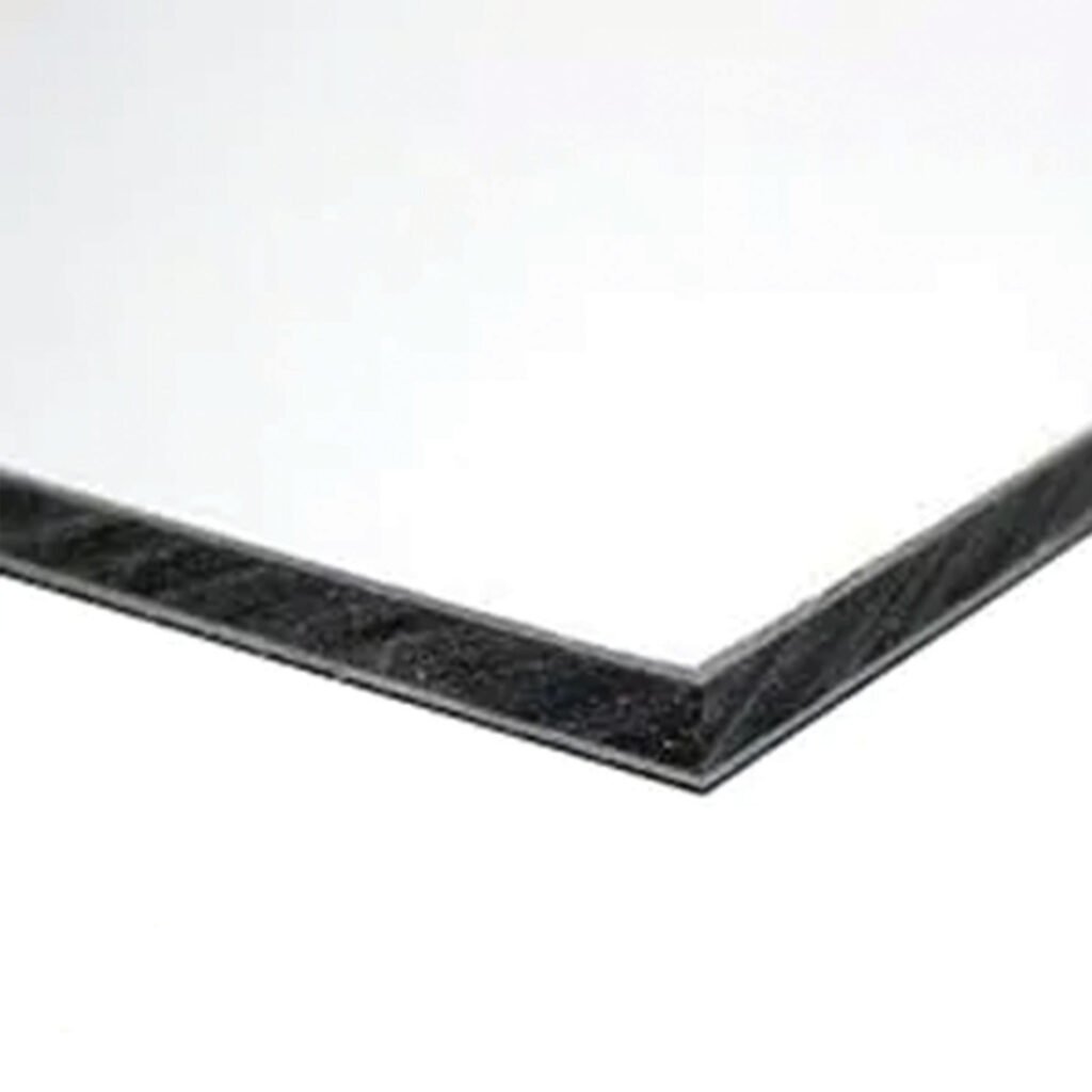 Square edge of Max Metal sheet. It has two white layers and an inner black plastic layer.